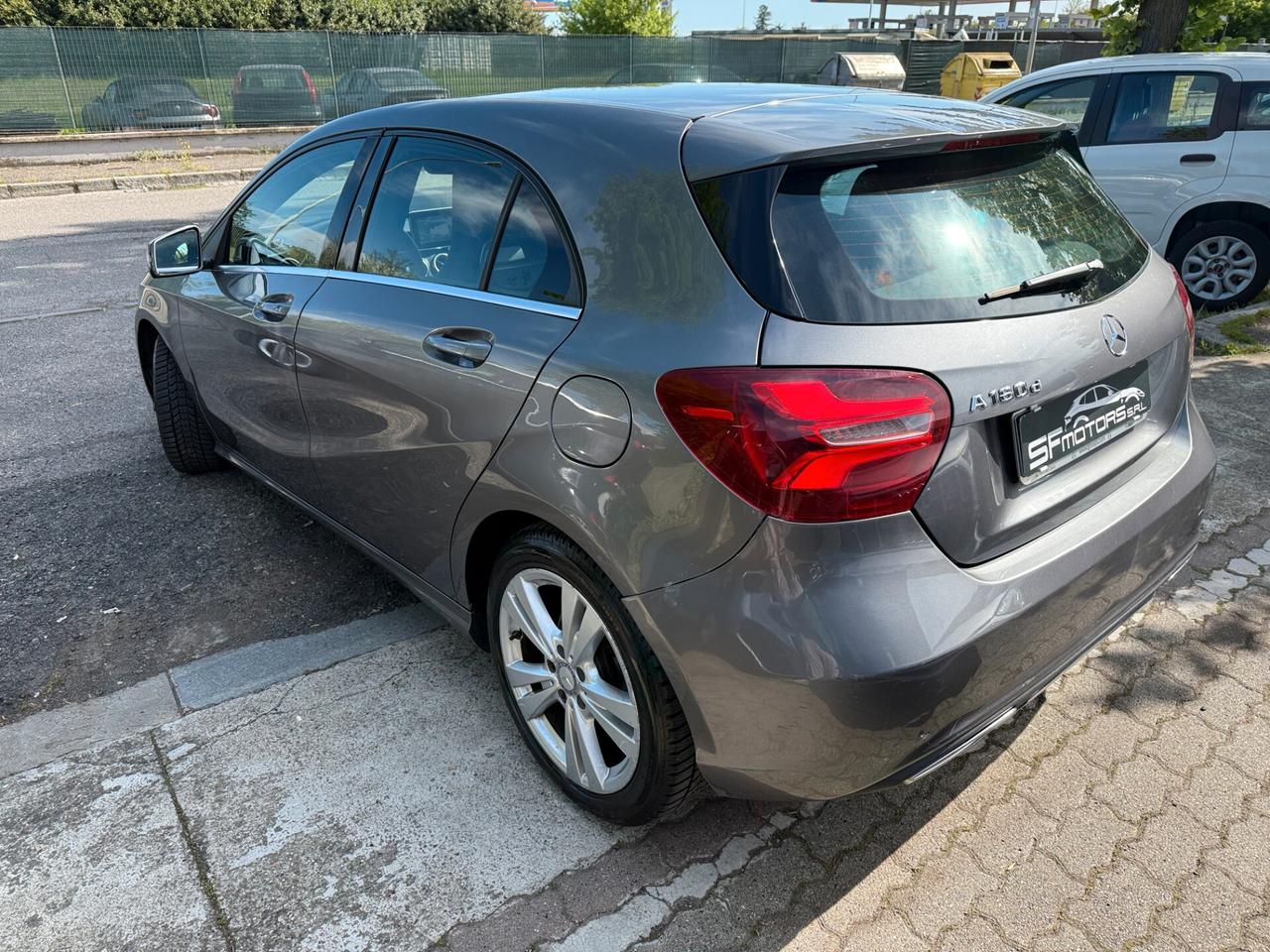 Mercedes-benz A 180 A 180 d Premium