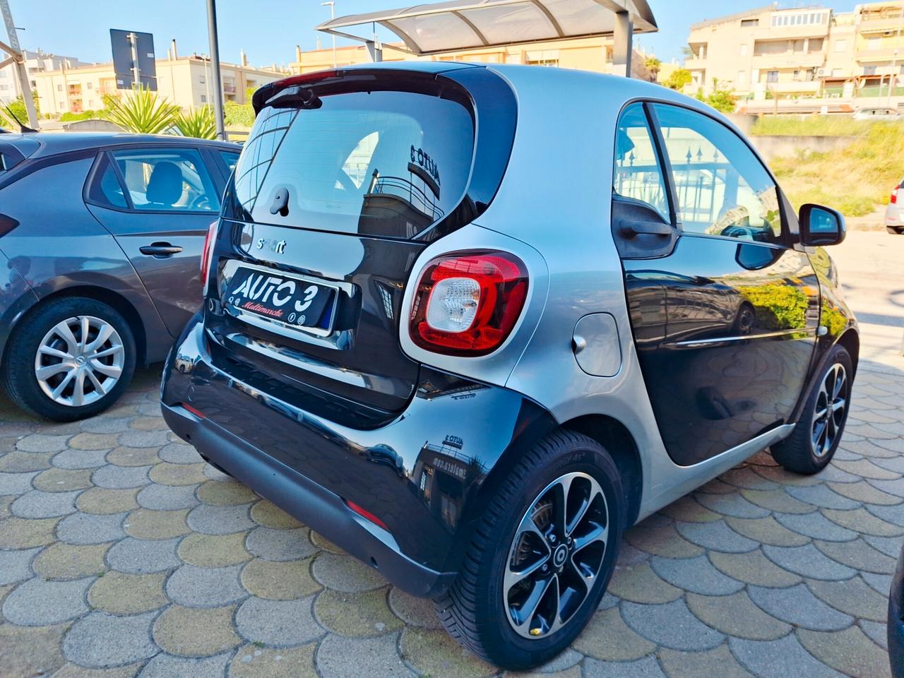 Smart ForTwo 1000 62 kW coupé passion