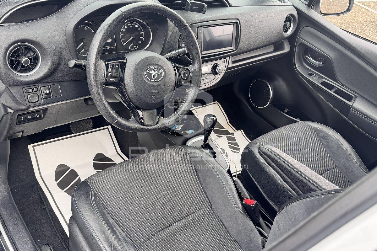 TOYOTA Yaris 1.5 Hybrid 5 porte Trend "White Edition"