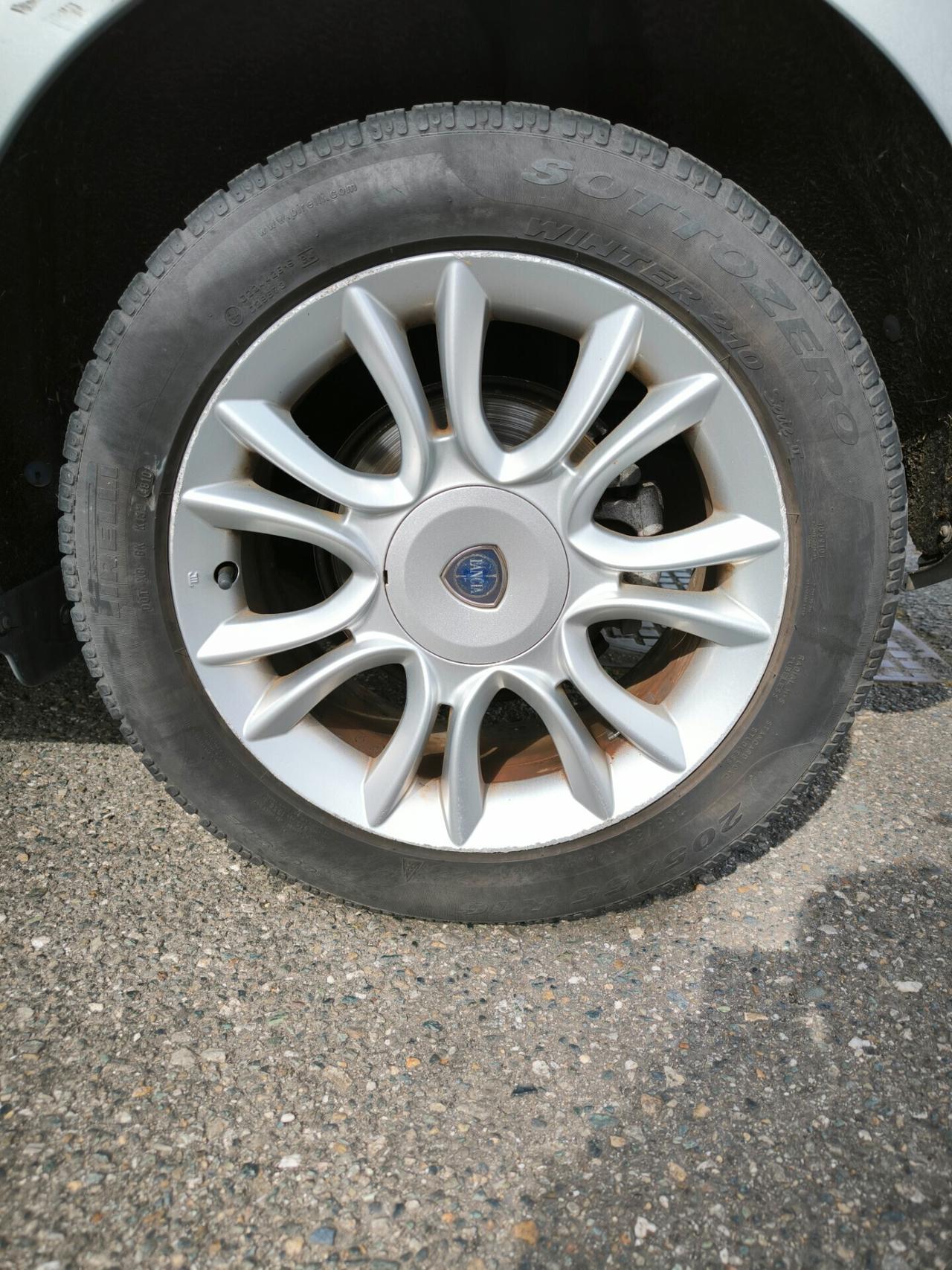 Lancia Delta 2.0 MJT DPF Executive