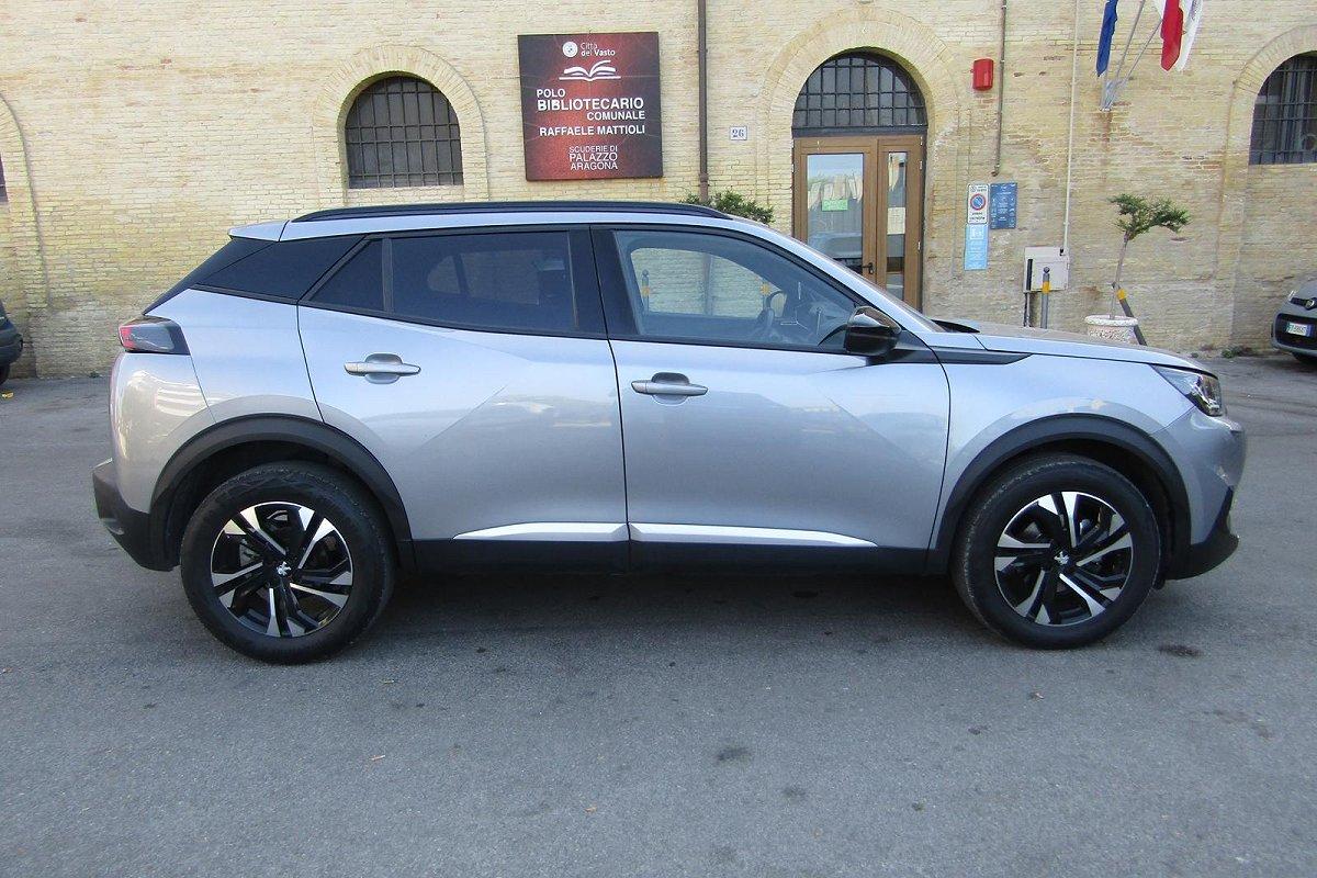 PEUGEOT 2008 PureTech 100 S&S Allure
