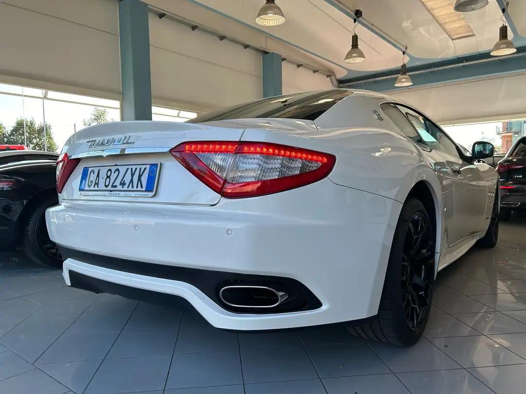 Maserati GranTurismo 4.7 V8 S