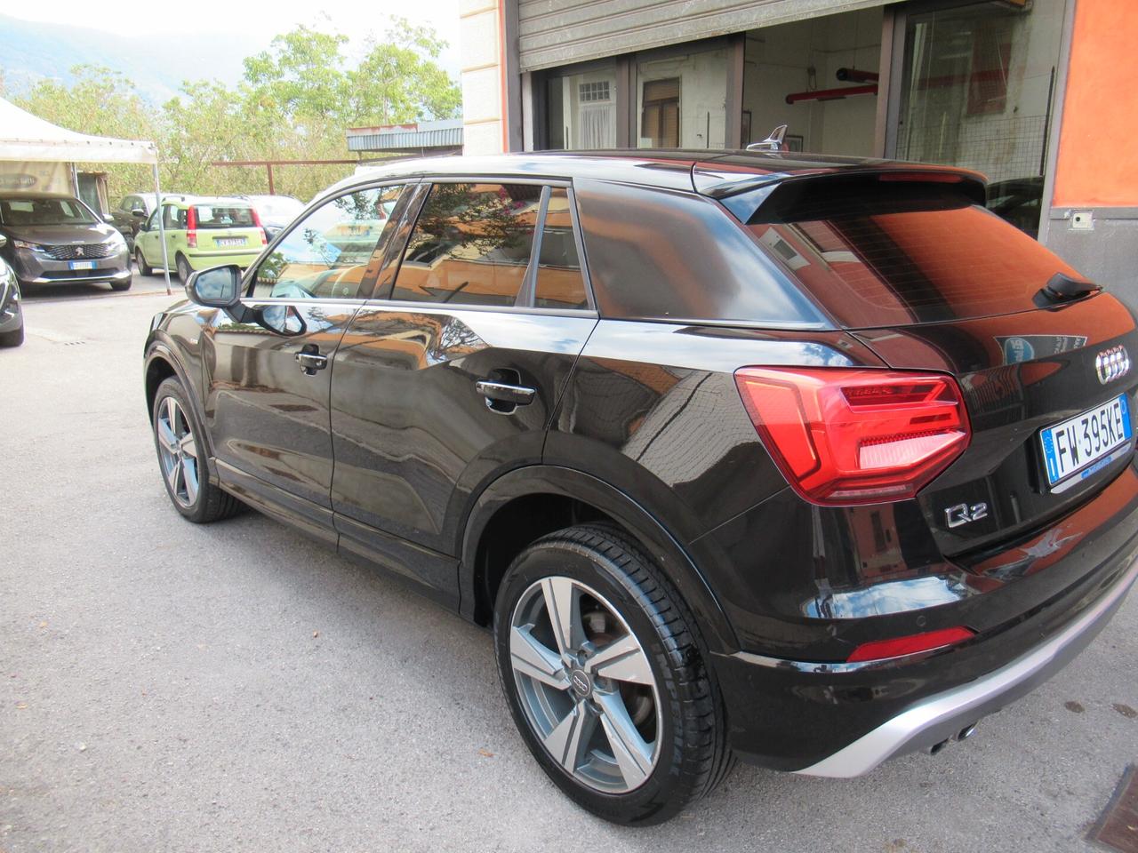 Audi Q2 2.0 TDI 190 CV QUATTRO S-TRONIC S-LINE IDENTITY BLACK