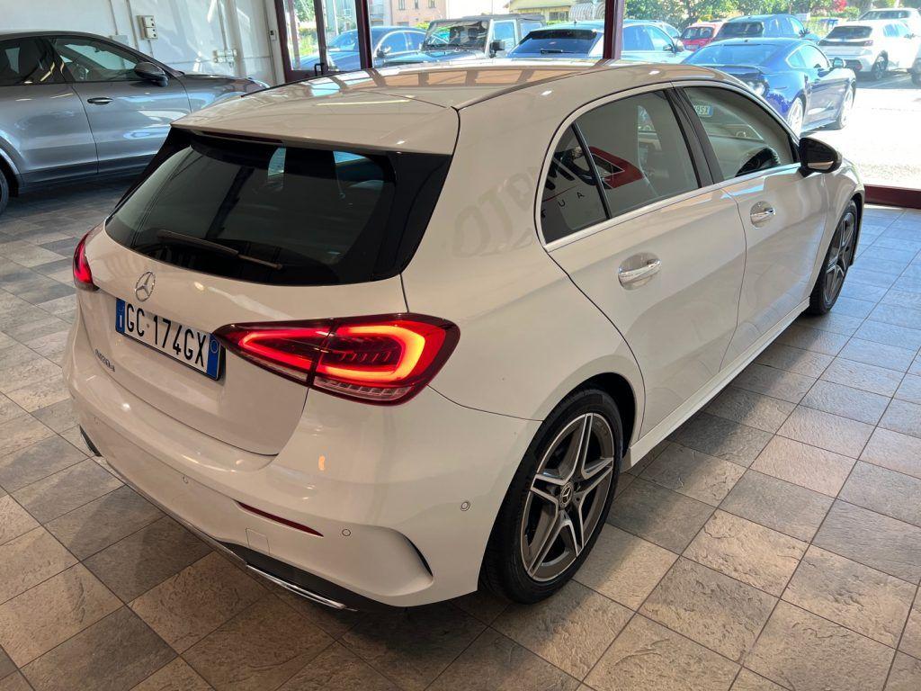 Mercedes-Benz A 180 d Automatic Premium AMG Line