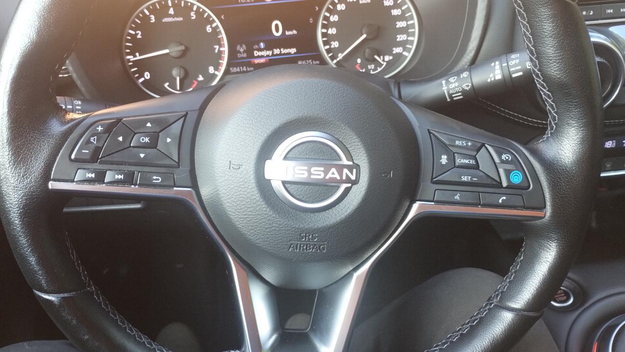 Nissan Juke 1.0 DIG-T 114 CV Tekna