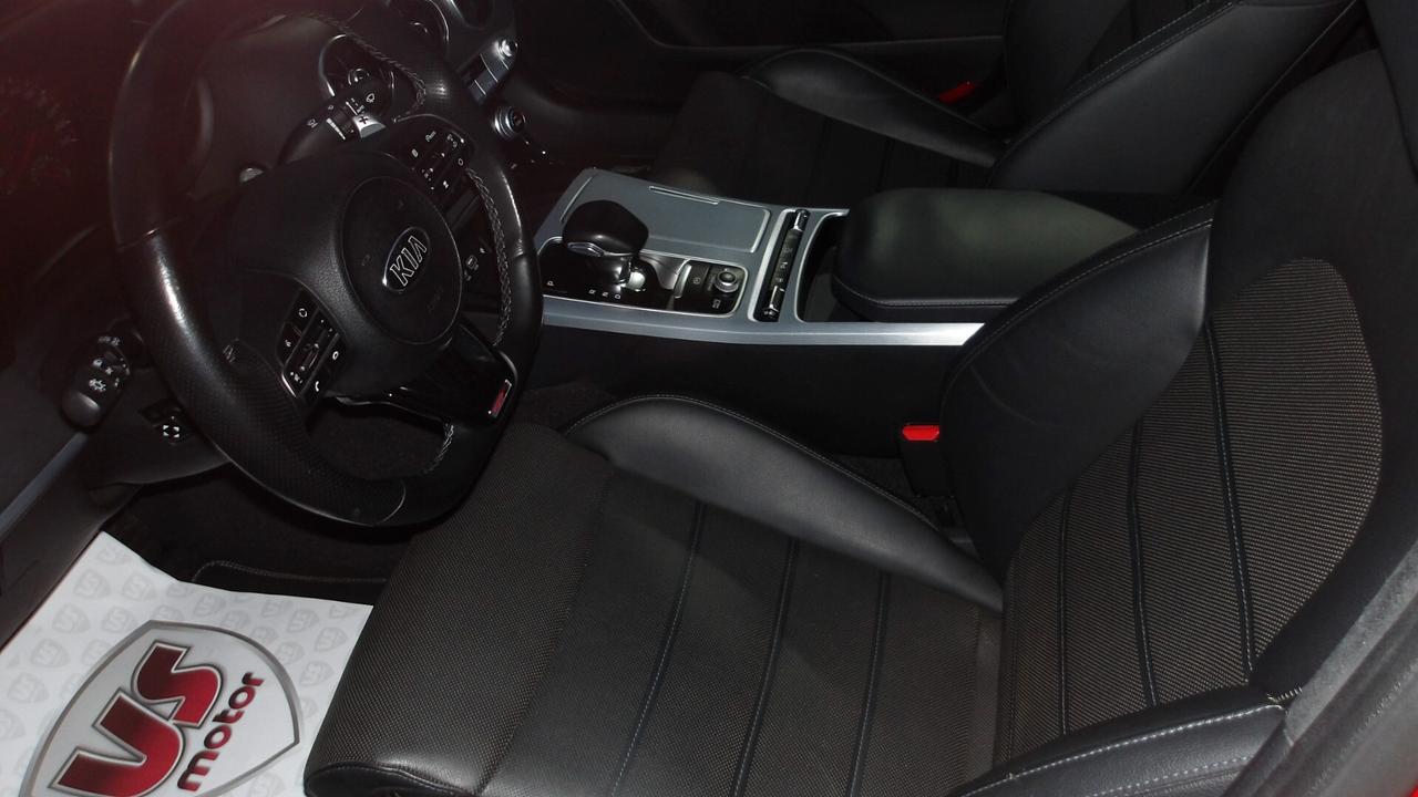 KIA STINGER 2.2 CRDI GT LINE-AUTO-PREZZO PROMO!