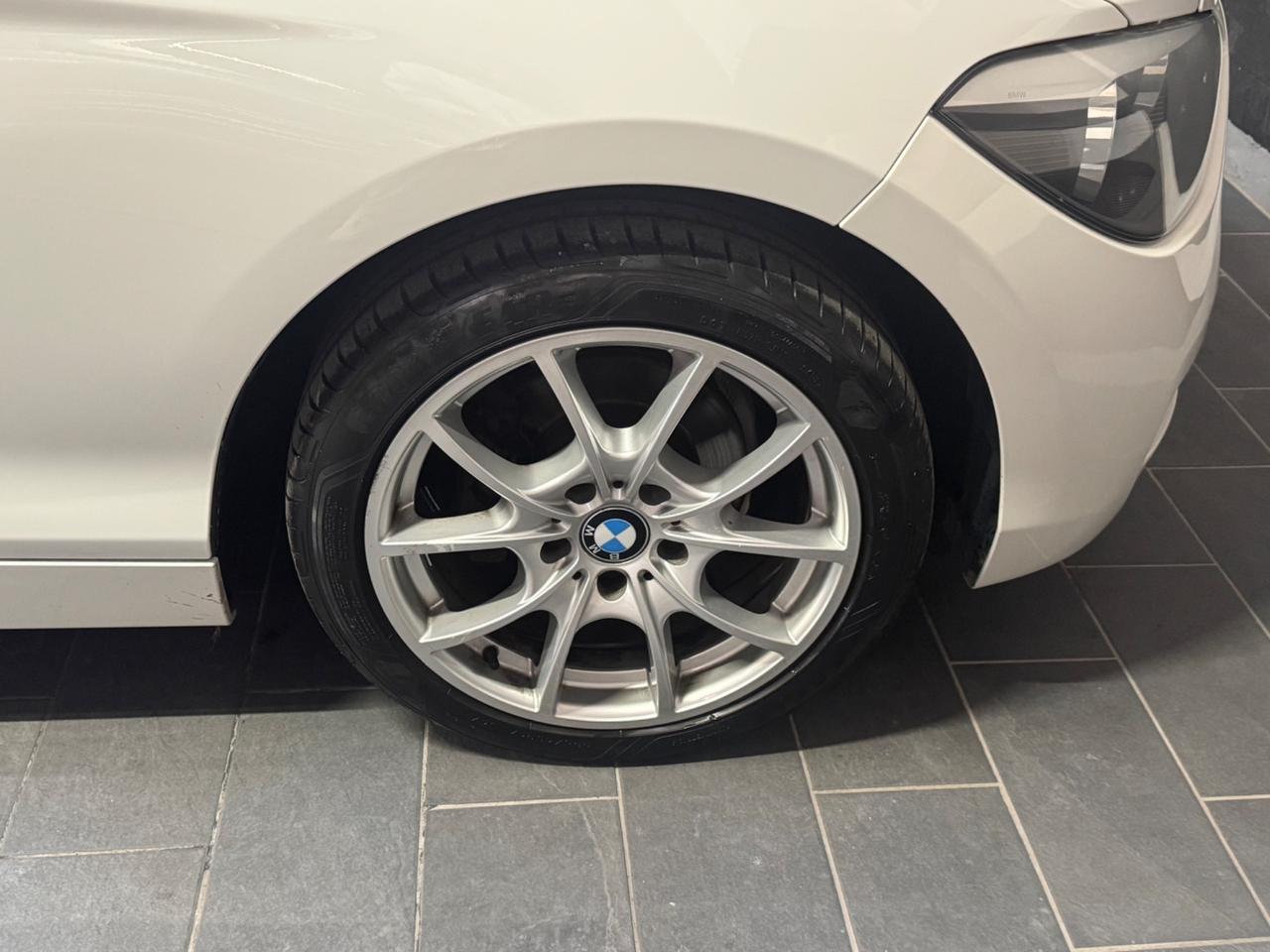 Bmw 114 114i 3p. Msport