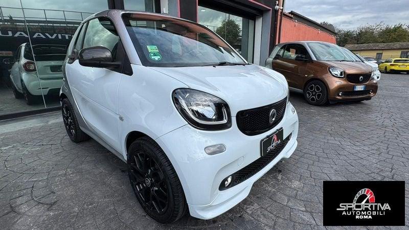 smart fortwo RATA MENSILE 229,00 EURO fortwo 70 1.0 twinamic cabrio Passion