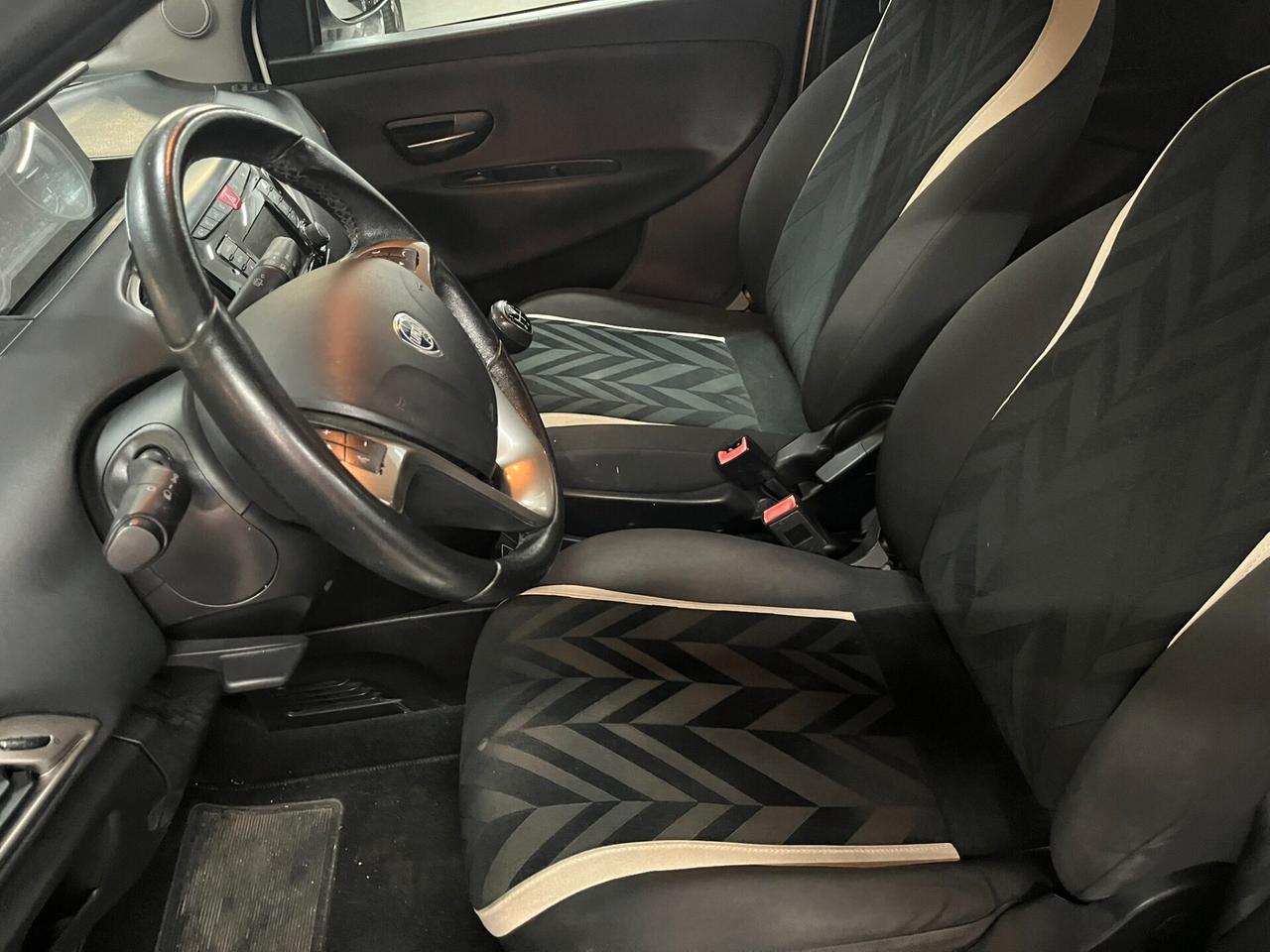 Lancia Ypsilon 1.2 solo 55mila km