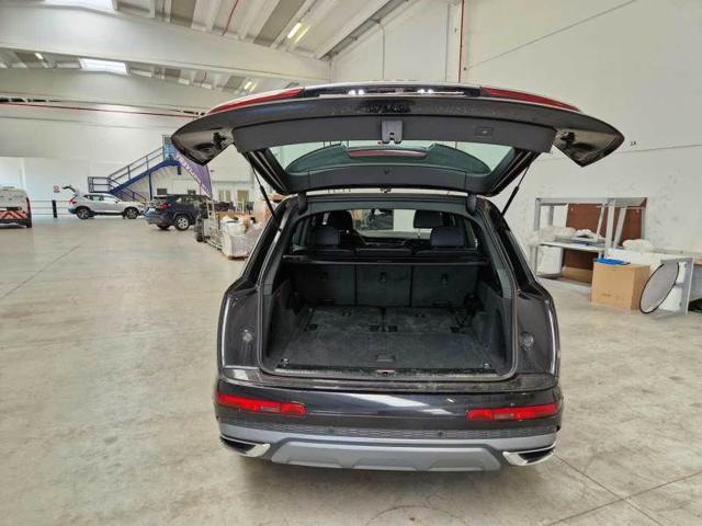 AUDI Q7 50 TDI quattro tiptronic Sport