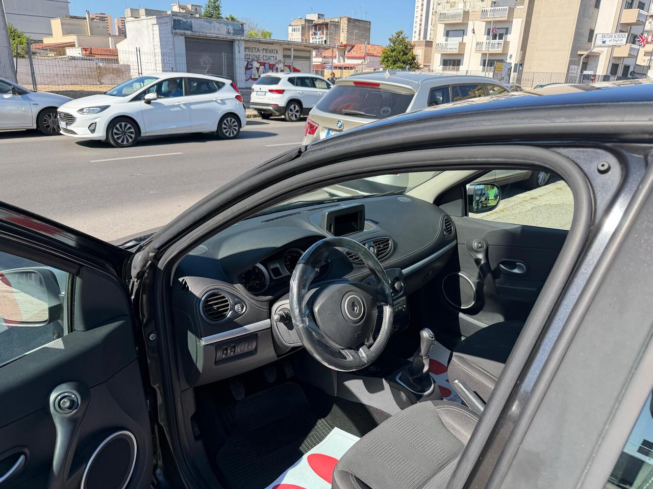 Renault Clio 1.2 16V 5 porte Dynamique