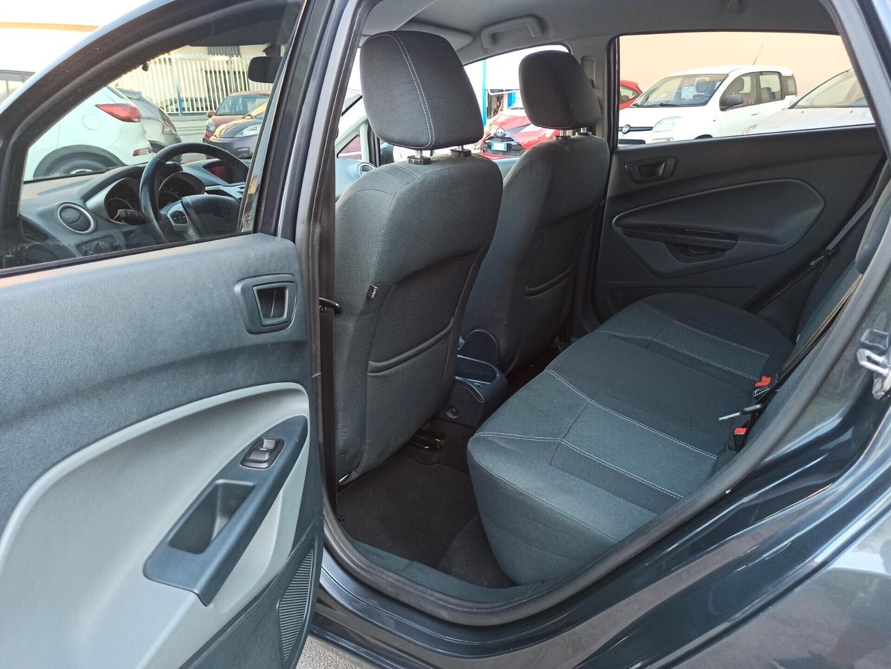Ford Fiesta 1.2 82 CV 5 porte Titanium