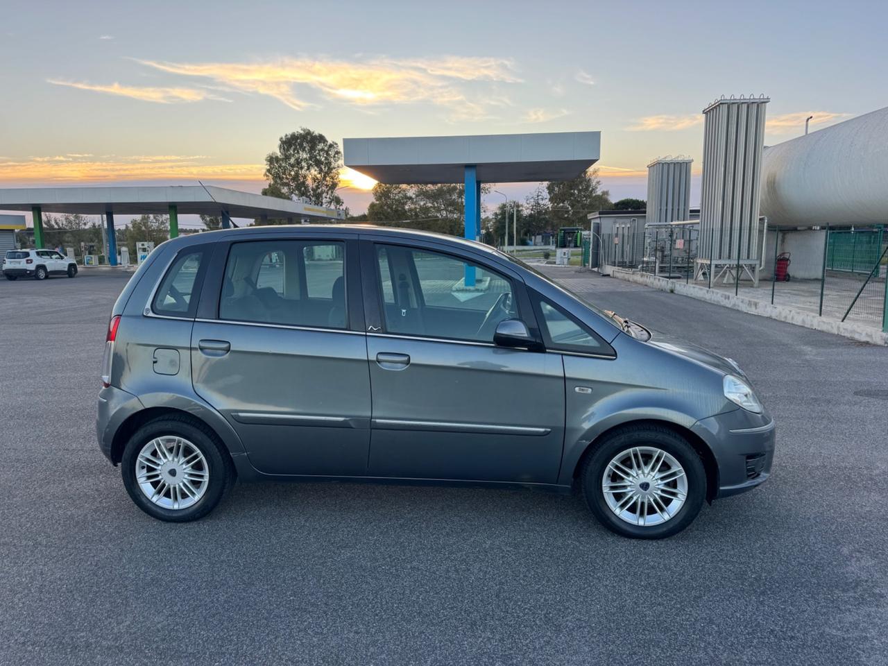 Lancia MUSA 1.4 16V Diva