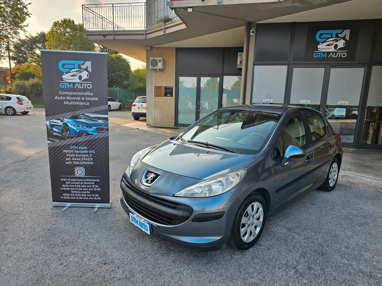 Peugeot 207 1.4 8V 75CV 5p. GPL