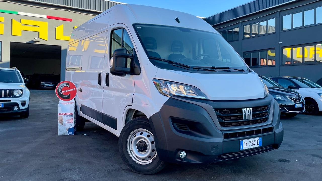 FIAT DUCATO MAXI 2.2 MJT PASSO CORTO 140CV - TELECAMERA POSTERIORE, CARPLAY, NEOPATENTATI