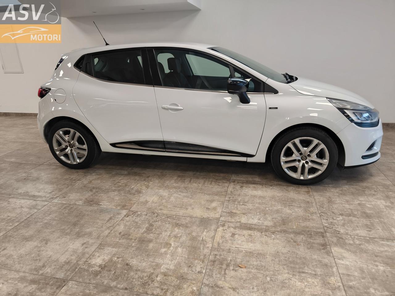 Renault Clio dCi 8V 90 CV 5 porte Duel