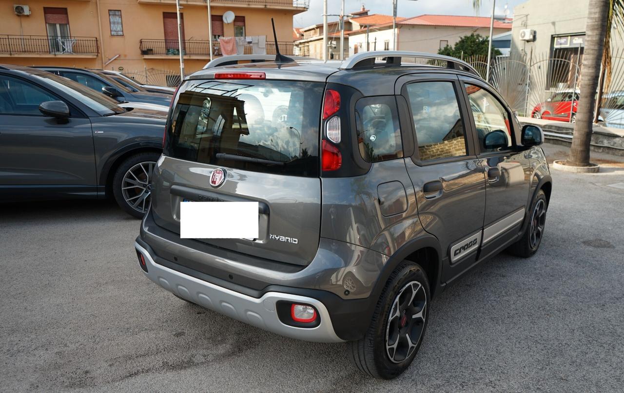 Fiat Panda 1.0 FireFly S&S Hybrid City Cross