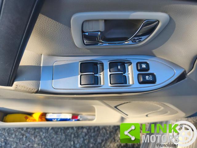 MITSUBISHI Pajero 3.2 DI-DC 200 CV 16V aut. 5p. Instyle DPF