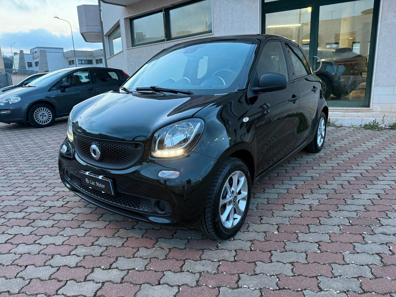 Smart ForFour 70 1.0 Prime Pelle Bluetooth