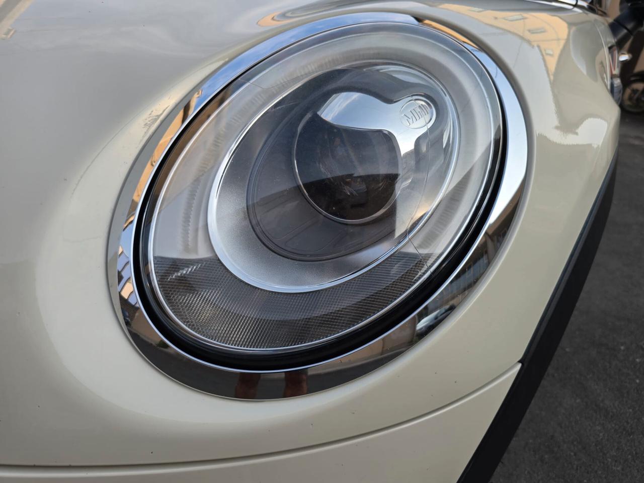 Mini Cooper d 1.5 116cv full perfetta tutta tagliandata casa madre accetto permute