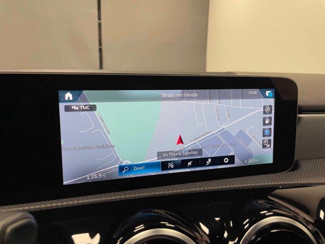 MERCEDES-BENZ A 180 D PREMIUM AUTO