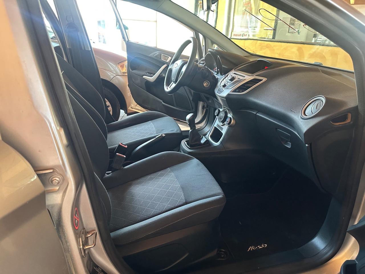 Ford Fiesta 1.4 16V 5p.Bz.- GPL Business