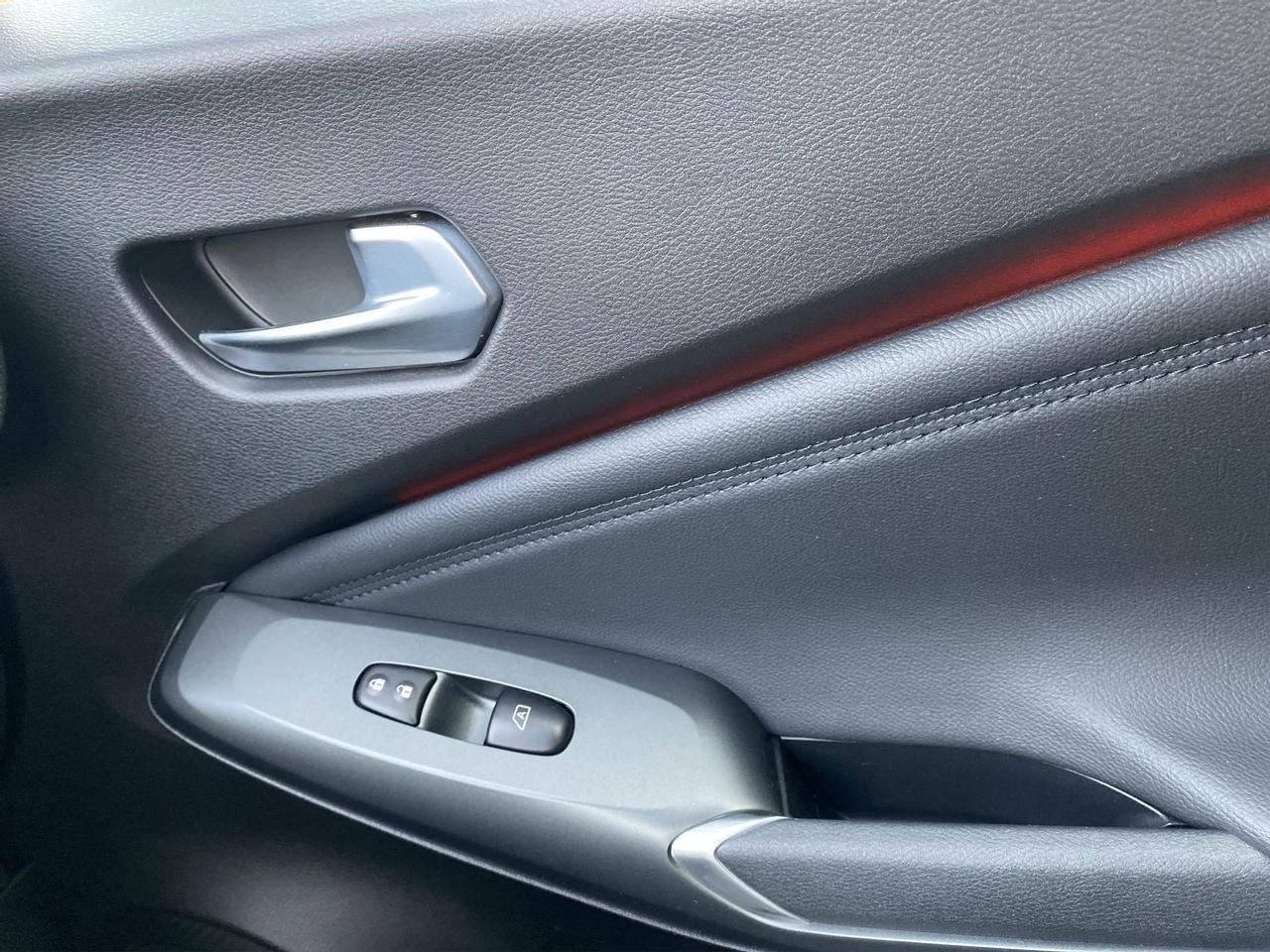 Nissan Juke 1.0 dig-t N-Connecta 114cv dct