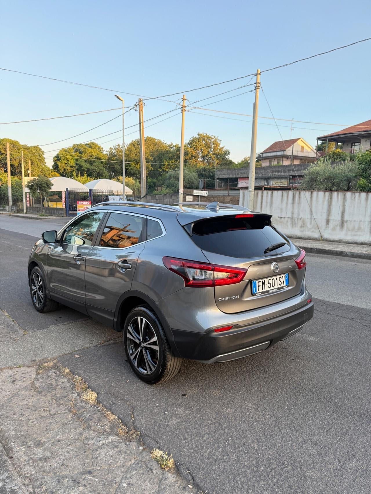 Nissan Qashqai 1.5 dCi Tekna tetto panoramico