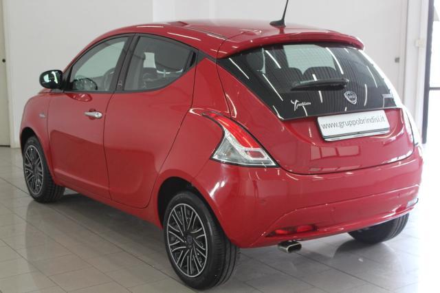 LANCIA - Ypsilon - 1.0 FireFly 5p.S&S Hybryd Gold