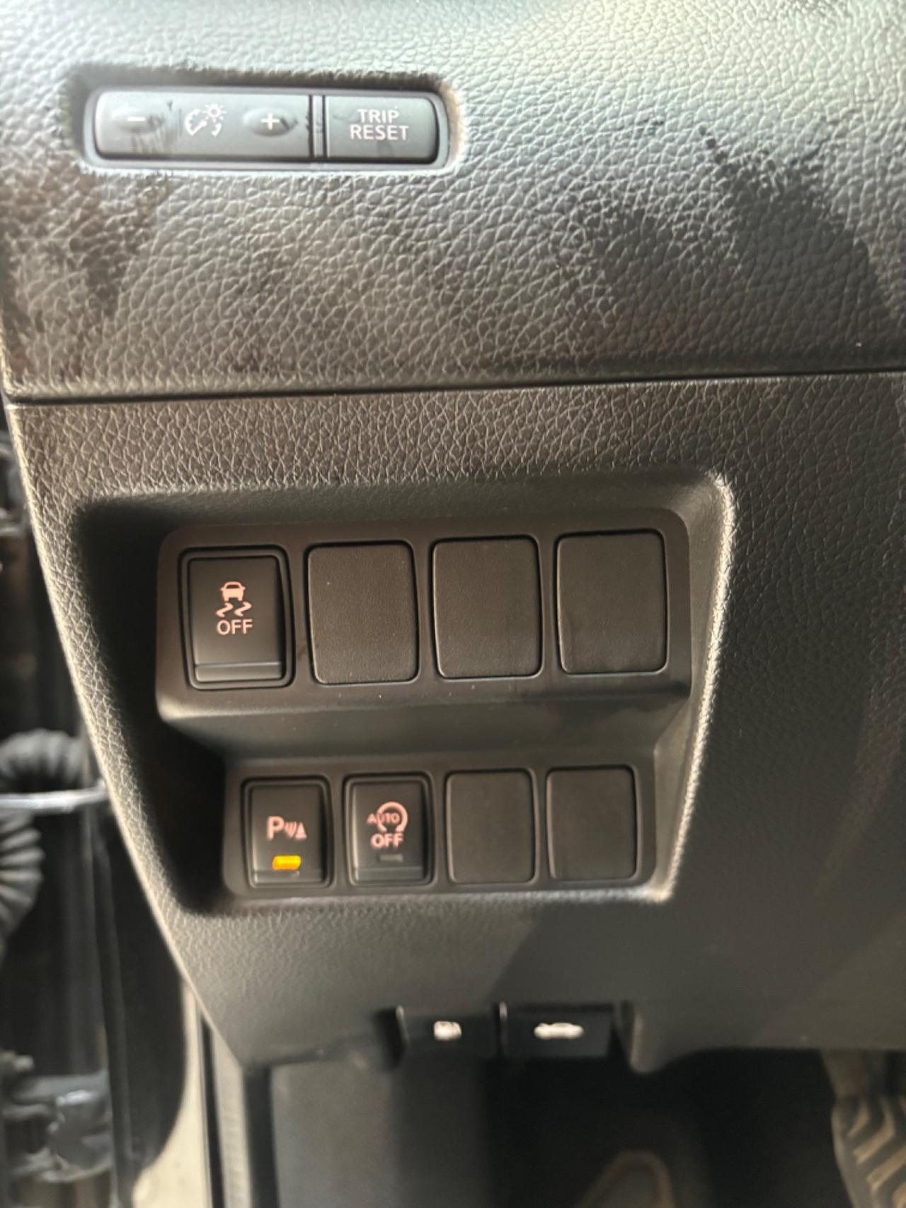 Nissan Qashqai 1.5 dCi DPF Tekna