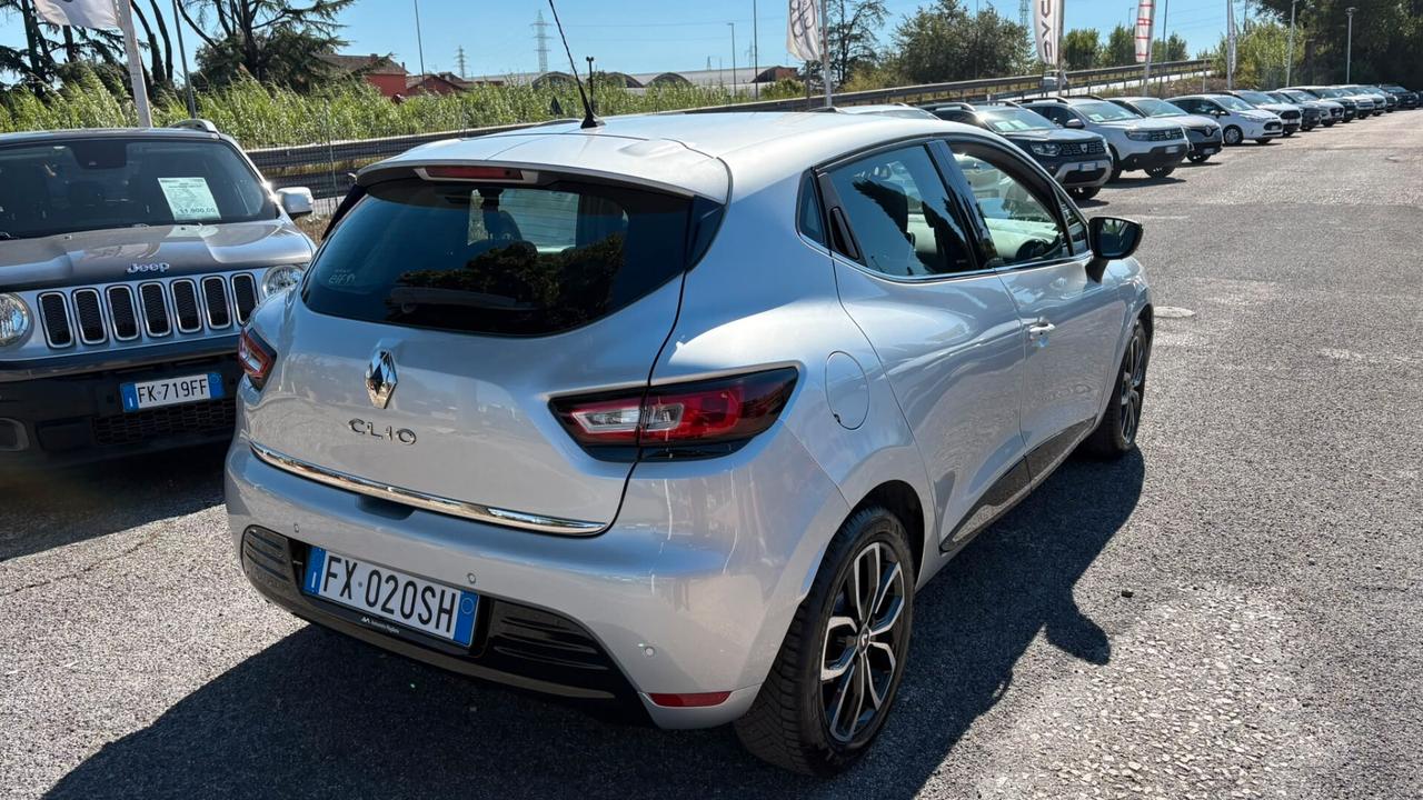 Renault Clio dCi 8V 75 CV 5 porte Moschino Intens