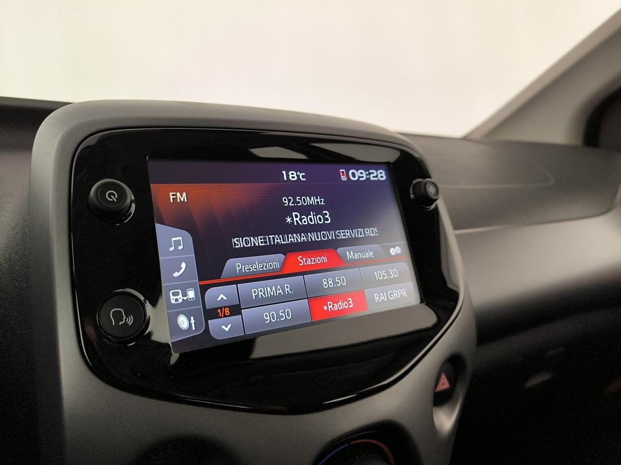 Toyota Aygo 5p 1.0 x-play 72cv