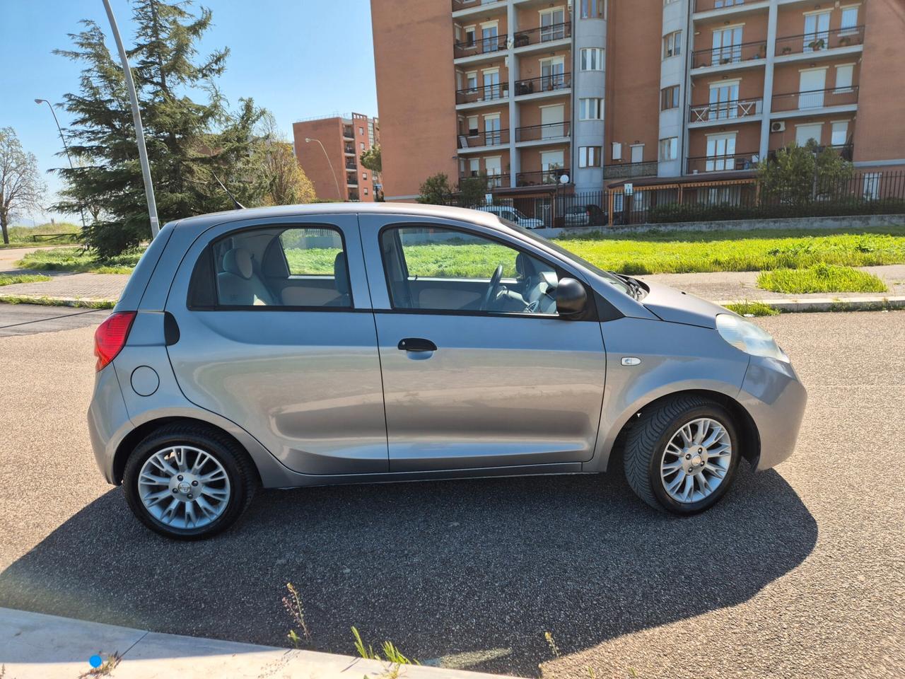 DR 1 MOTOR 1.3 GPL 82CV ANNO 2012