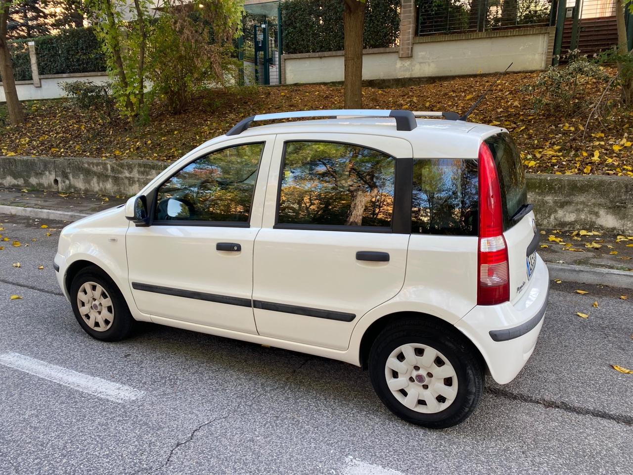 Fiat Panda 1.2 benzina UNIPROPRIETARIO - 2011