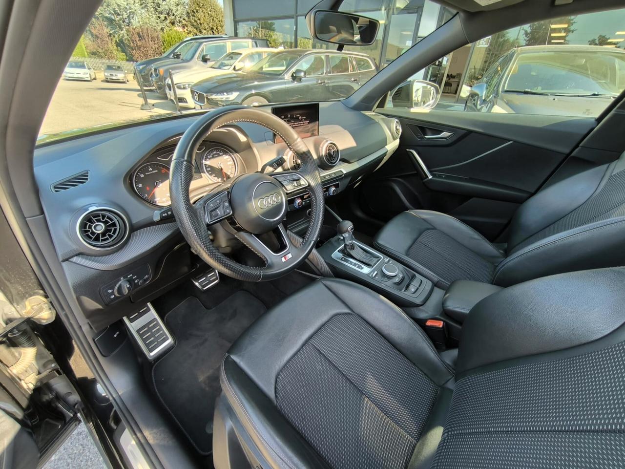 Audi Q2 30 TDI S tronic line Edition *TETTO*LED*