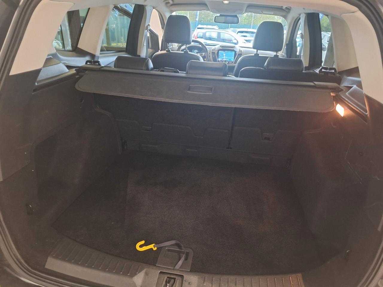 Ford Kuga 2.0 TDCI 150 CV S&S 4WD Powershift Titanium