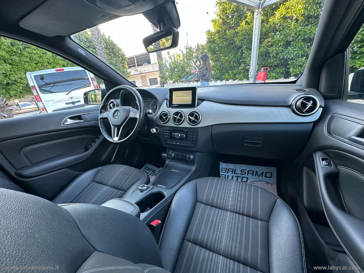MERCEDES-BENZ B 180 CDI Premium