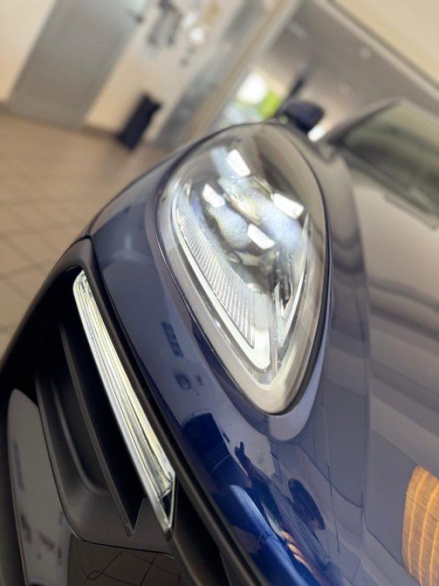 PORSCHE Macan 2.0 T //TETTO//21//BOSE//