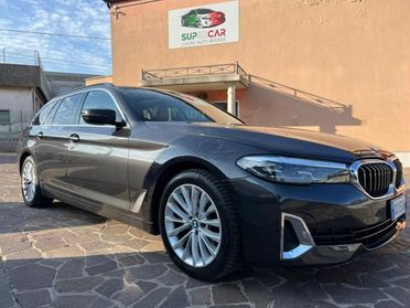 BMW 520 d 48V Touring Luxury - TETTO - PELLE -