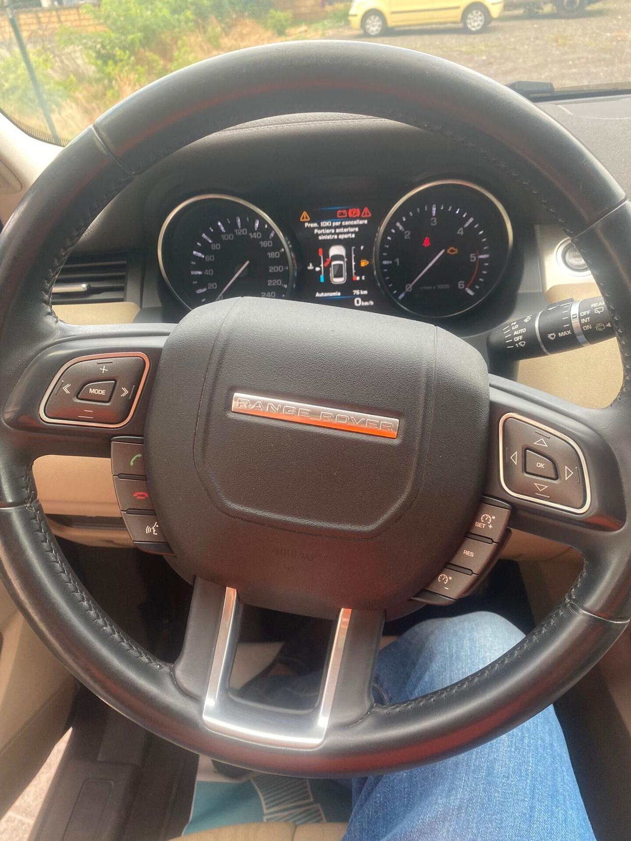 Land Rover Range Rover Evoque Range Rover Evoque 2.2 TD4 5p. Prestige