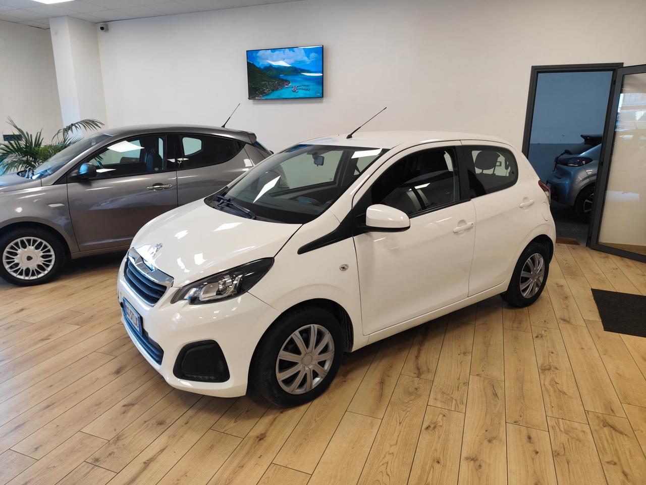 Peugeot 108 VTi 72 S&S 5 porte Allure