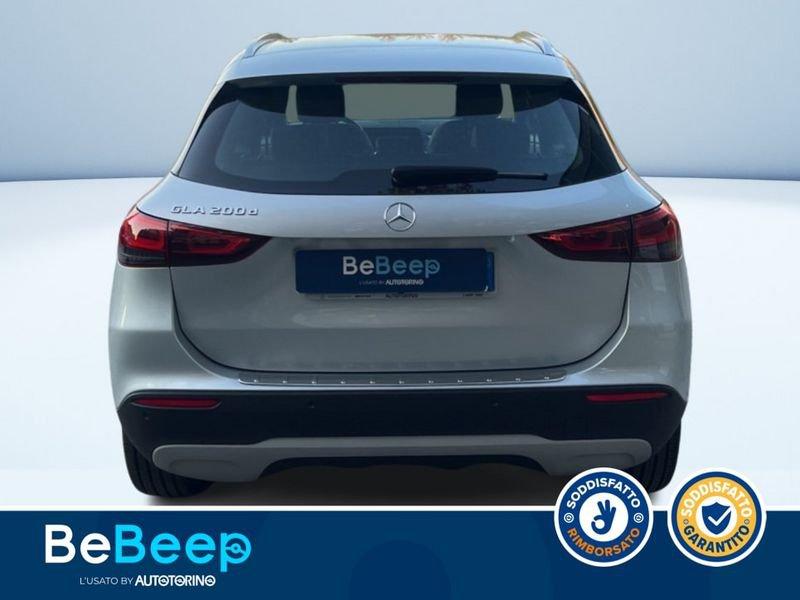 Mercedes-Benz GLA 200 D SPORT AUTO