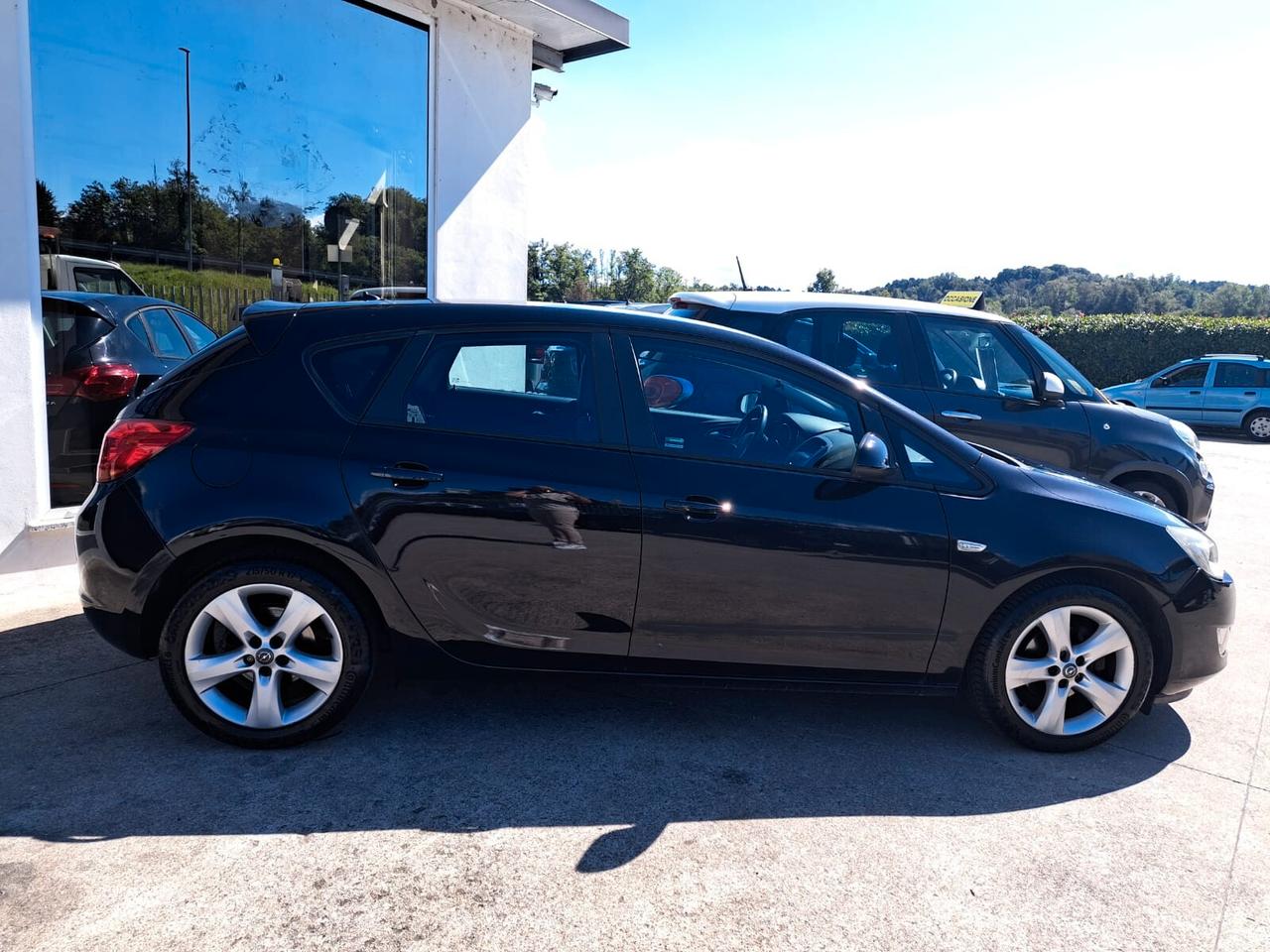 Opel Astra 1.6 115CV 5 porte Cosmo