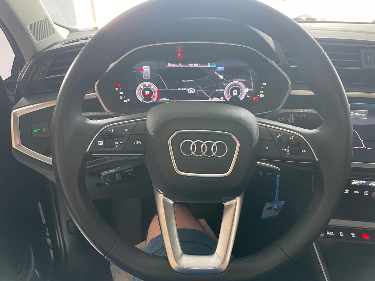 Audi Q3 35 TDI quattro S tronic Business