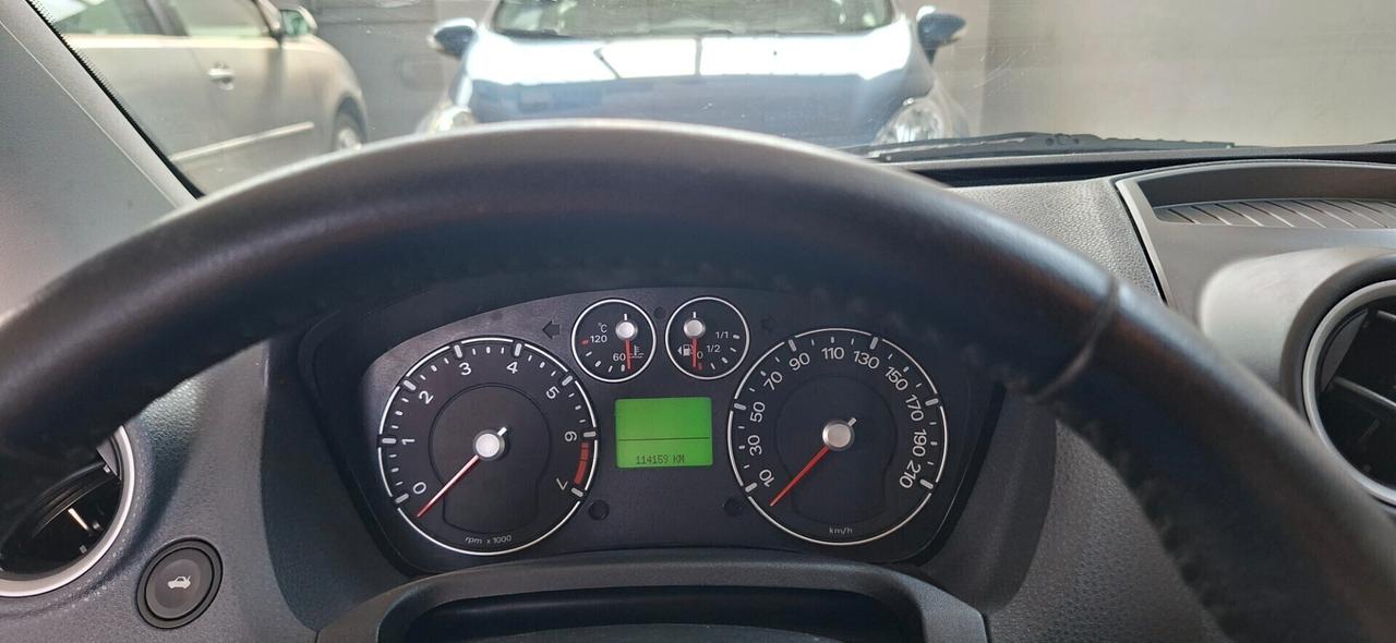 Ford Fiesta 1.2 16V 5p. Ghia X Neopatentati