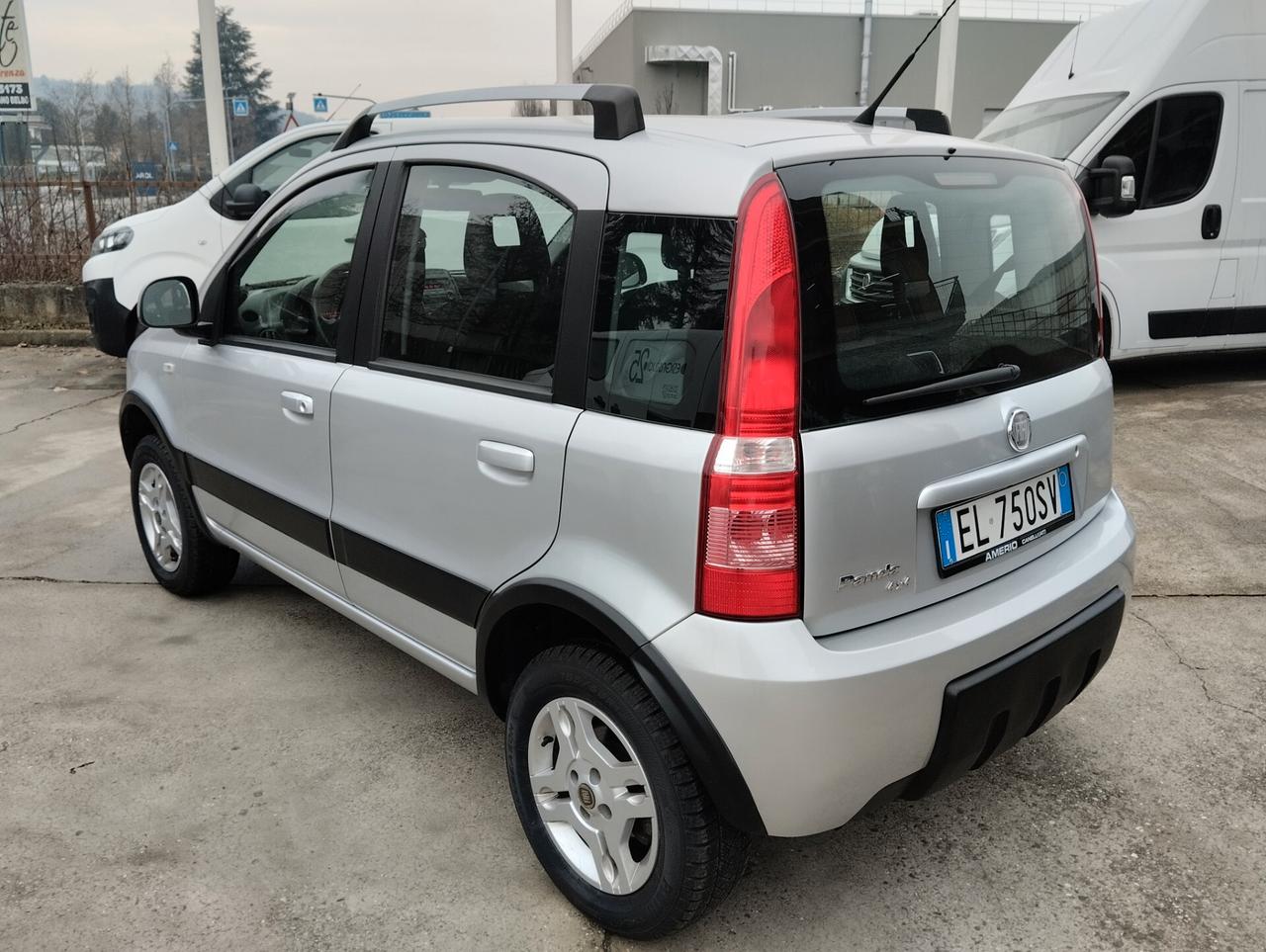 Fiat Panda 1.3 MJT 16V DPF 4x4 Climbing