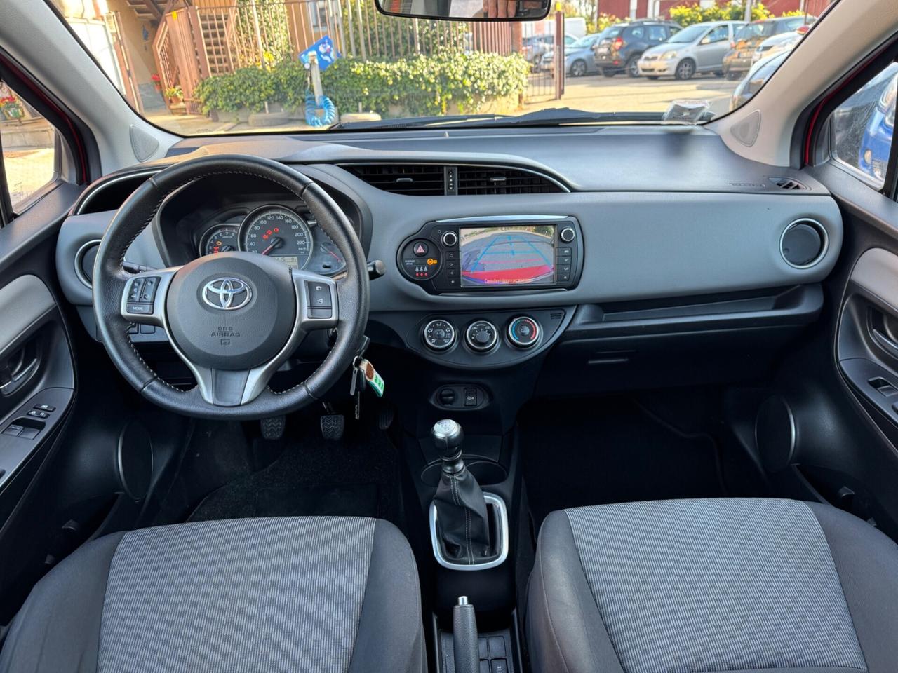 Toyota Yaris 1.3 5 porte Lounge OK NEOPATENTATI