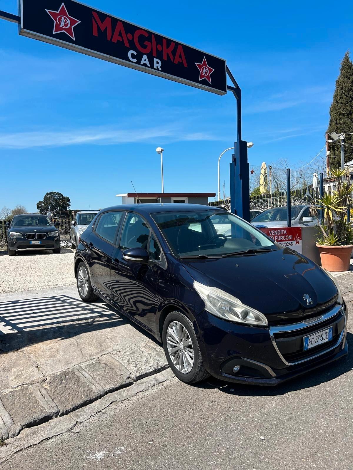 Peugeot 208 BlueHDi 75 5 porte Allure