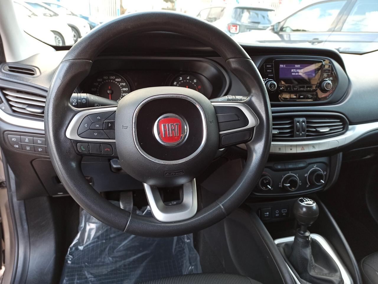 Fiat Tipo 1.4 95 cv 6m Benzina 5 Porte Lounge