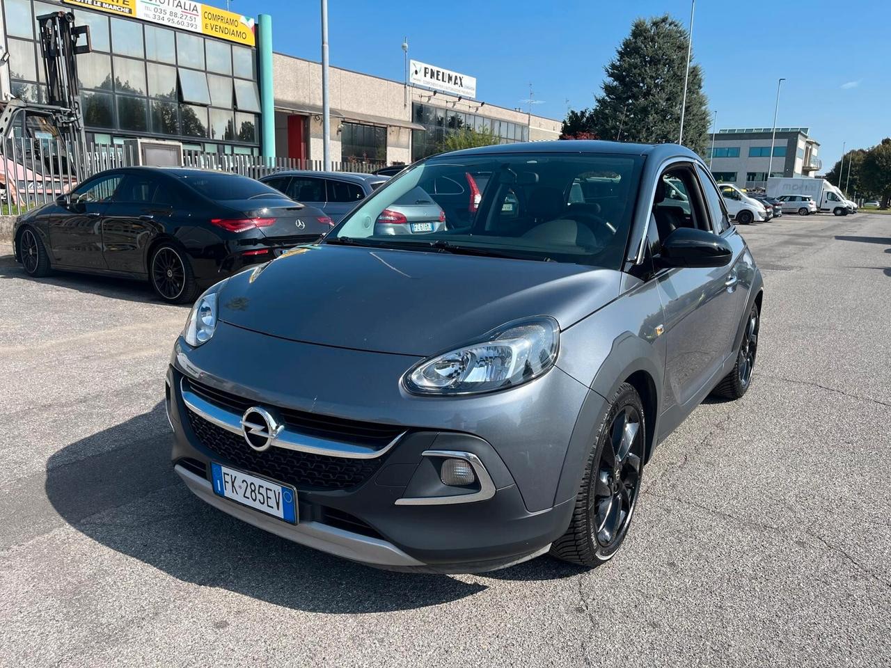 Opel Adam 1.2 70 CV
